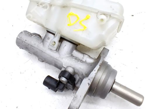 Used Brake master cylinder Brake master cylinder 37590955 37590955