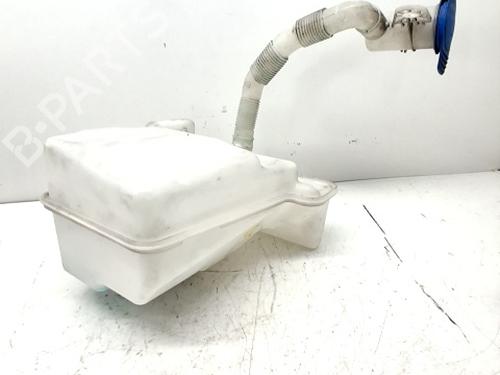 Used Windscreen washer tank VW SCIROCCO III (137, 138) 2.0 TDI (184 hp) 30622564