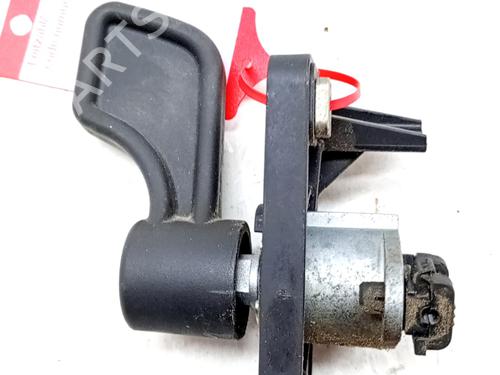 Used Tailgate handle FIAT DOBLO Cargo (263_) 1.3 D Multijet (263WXU1A, 263ZXU1A, 263WYB1A, 263ZYB1A) (95 hp) 31700792