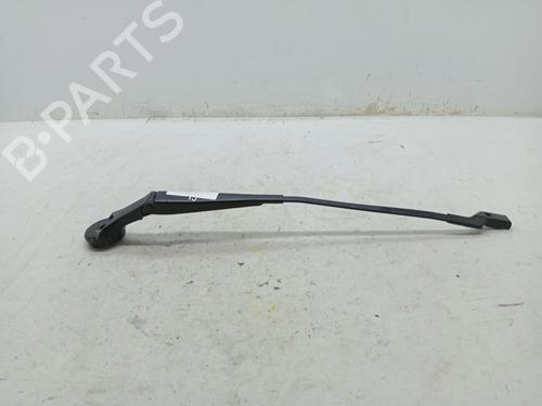 Used Front windshield wiper arm CITROËN C4 Picasso II 1.6 HDi / BlueHDi 115 (115 hp) 23357090