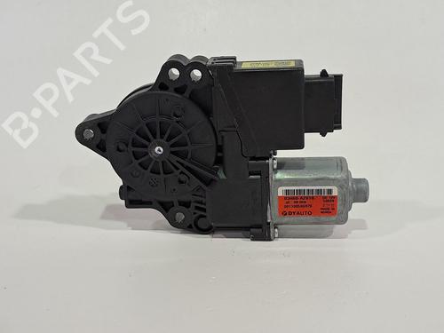Rudehejsemotor bagstkærm højre KIA CEE'D (JD) 1.4 CRDi 90 (90 hp) 23371036