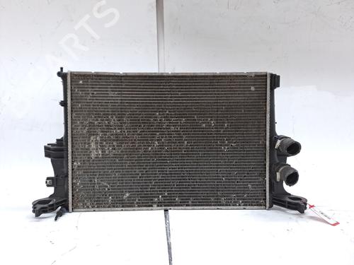Used Water radiator IVECO DAILY VI Van 33S16, 35S16, 35C16, 38S16, 40C16, 42S16, 50C16 (156 hp) 24496343