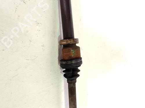 Used Right front driveshaft Right front driveshaft FORD FOCUS II (DA_, HCP, DP) 1.6 (100 hp) 33768232 33768232