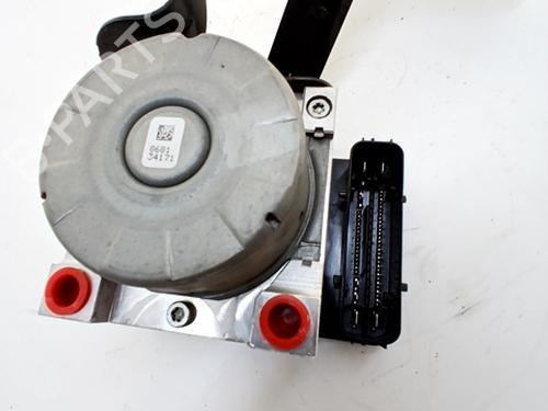 ABS pump FORD FIESTA VII (HJ, HF) 1.1 Ti-VCT | BP31580361M43