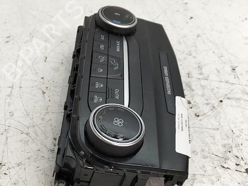 Climate control FORD PUMA (J2K, CF7) 1.0 EcoBoost | BP39740668I5 - Image 5