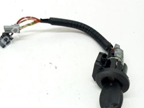 Ratlås/Tændingslås RENAULT TRAFIC II Van (FL) 2.5 dCi 145 (FL0J) (146 hp) 30050485