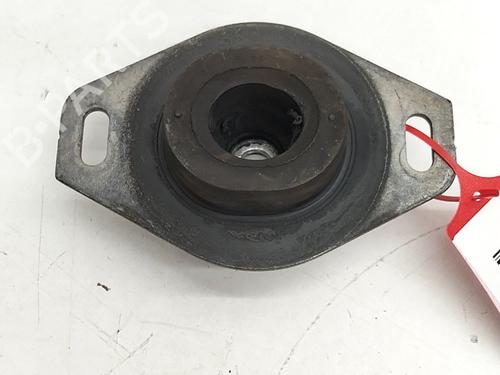 Used Engine mount Engine mount 38748483 38748483