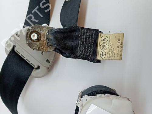 Used Rear right seatbelt TOYOTA COROLLA Verso (ZER_, ZZE12_, R1_) 2.2 D-4D (AUR10_, AUR10R) (136 hp) 23340633