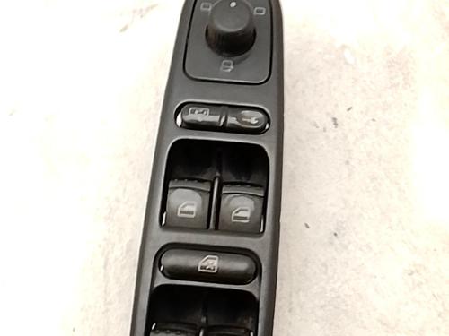 Used Left front window switch Left front window switch SEAT LEON (1M1) 1.9 TDI (150 hp) 36376759 36376759