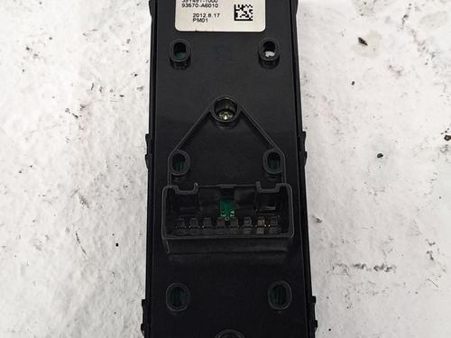 Used Left front window switch HYUNDAI i30 (GD) 1.4 CRDi (90 hp) 27463693