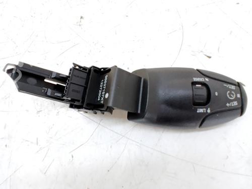 Used Switch PEUGEOT 2008 I (CU_) 1.6 BlueHDi 120 (120 hp) 30920795