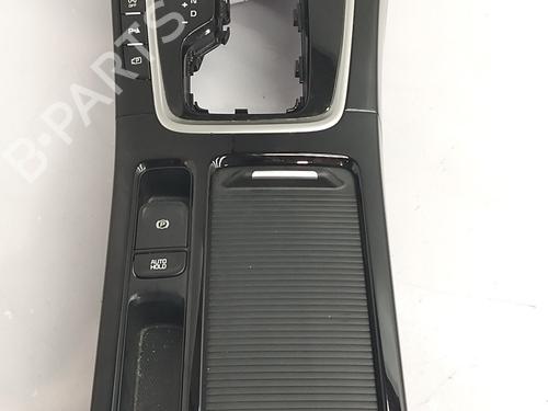 Middenconsole Middenconsole KIA PROCEED (CD) 1.6 T-GDI GT (204 hp) 35968447 35968447