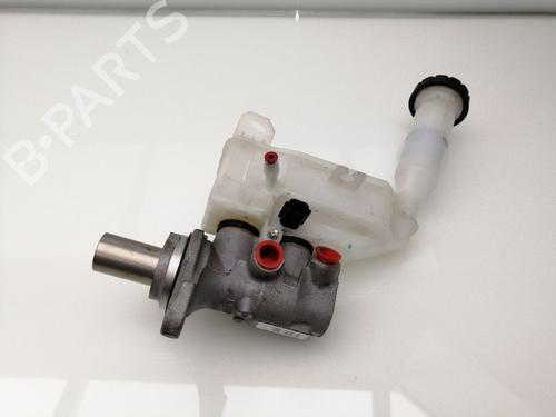 Used Brake master cylinder NISSAN JUKE (F15) 1.6 (117 hp) 23419969