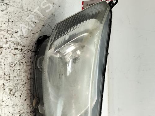 left-headlight-nissan-nv200-evalia-bus-2010-40119499 main image