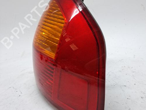 Right taillight HYUNDAI SANTA FÉ I (SM) 2.4 16V 4x4 | BP25998736C35 