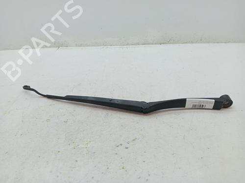 Used Front windshield wiper arm TOYOTA RAV 4 III (_A3_) 2.2 D 4WD (ALA30_, ALA30R) (136 hp) 23356799