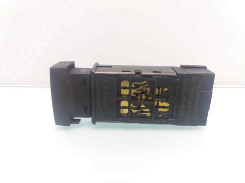 Switch LAND ROVER FREELANDER I (L314) 2.0 Td4 4x4 | BP23419311I30 