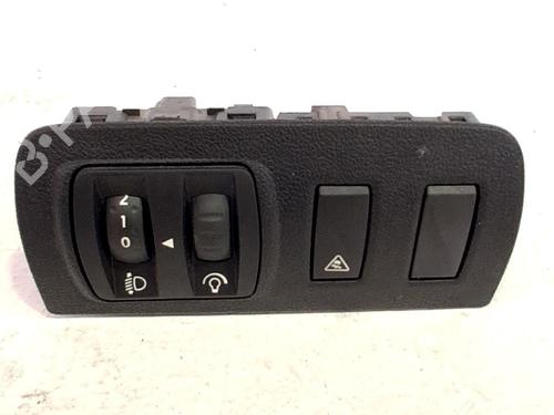 Used Switch Switch RENAULT MEGANE III Hatchback (BZ0/1_, B3_) 1.5 dCi (BZ1G, BZ1W, BZ0R) (95 hp) 33768039 33768039