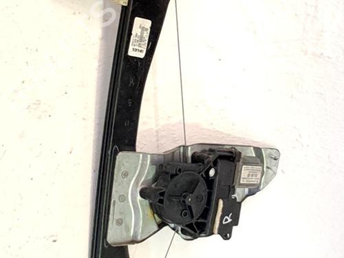 Used Front right window mechanism Front right window mechanism PEUGEOT 508 I (8D_) 2.0 BlueHDi 150 (150 hp) 33768561 33768561