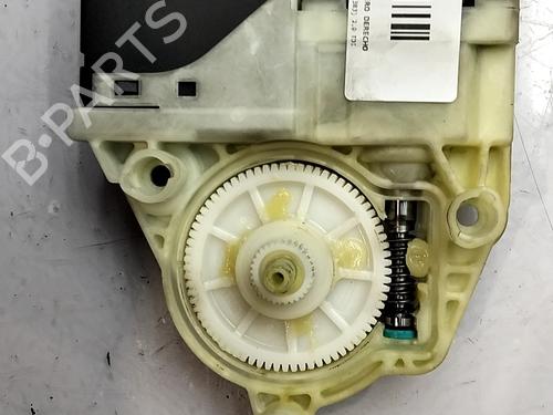 Used Right rear window motor Right rear window motor VW PASSAT B7 (362) 2.0 TDI (140 hp) 33768013 33768013