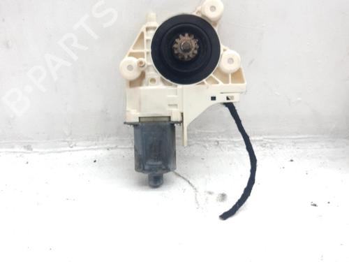 right-front-window-motor-ford-focus-ii-da_-hcp-dp-2004-2005-2006-2007-2008-2009-2010-2011-2012-2013-34238354 main image