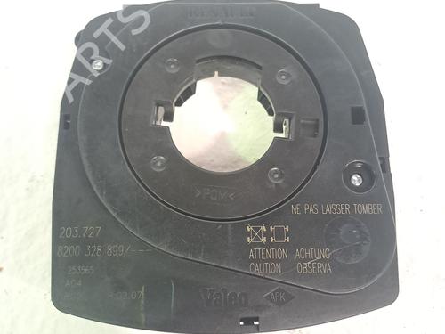 Used Fuel pump RENAULT ESPACE IV (JK0/1_) 2.0 dCi (JK01, JK02, JK1J, JK1K, JK1H) (150 hp) 28960499