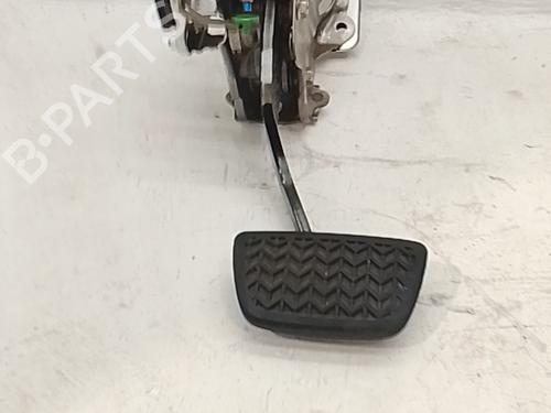 Used Break pedal Break pedal 38990923 38990923