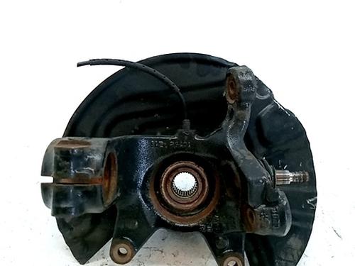 Used Left front steering knuckle BMW X3 (E83) 2.0 d (150 hp) 29585106