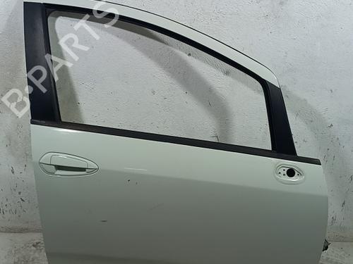 Used Right front door Right front door FIAT PUNTO EVO (199_) 1.3 D Multijet (199AXD1B, 199AXD1A, 199BXD1B, 199BXD1A,... (90 hp) 40551294 40551294