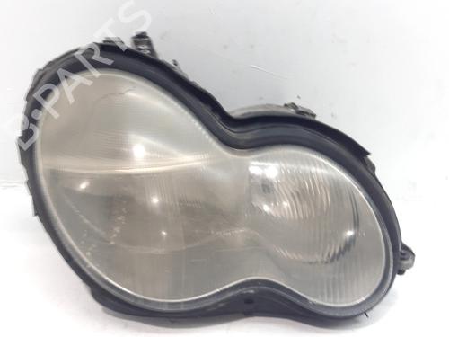 Used Right headlight Right headlight MERCEDES-BENZ C-CLASS (W203) C 220 CDI (203.006, 203.008) (143 hp) 33762608 33762608
