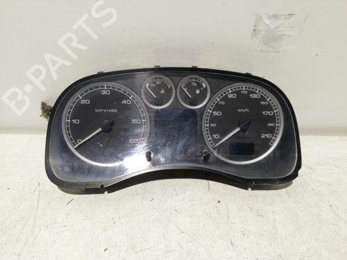 Used Instrument cluster PEUGEOT 307 (3A/C) 2.0 16V (136 hp) 25915226