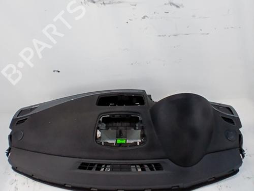Tableau de bord RENAULT MEGANE III Hatchback (BZ0/1_, B3_) 1.5 dCi (BZ1G, BZ1W, BZ0R) (95 hp) 29556457
