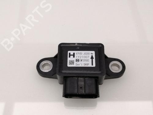 Used Electronic sensor NISSAN X-TRAIL II (T31) 2.0 dCi 4x4 (173 hp) 23419805