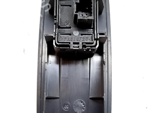 Right front window switch RENAULT MEGANE III Hatchback (BZ0/1_, B3_) 1.5 dCi | BP33762063I26 - Image 2