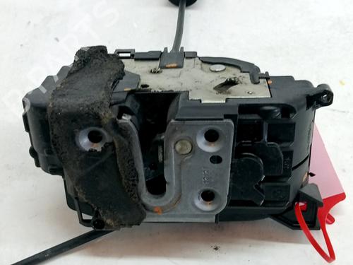 Used Rear left lock RENAULT MEGANE III Grandtour (KZ0/1) 1.5 dCi (KZ09, KZ0D, KZ1G, KZ29, KZ14, KZ1W, KZ10, KZ1F,... (110 hp) 31580062
