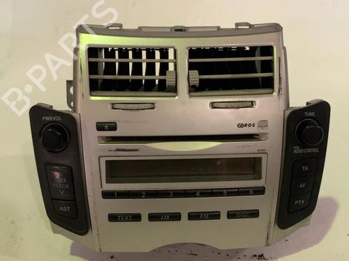 Used Radio Radio TOYOTA YARIS (_P9_) 1.4 D-4D (NLP90_, NLP90R) (90 hp) 35967962 35967962