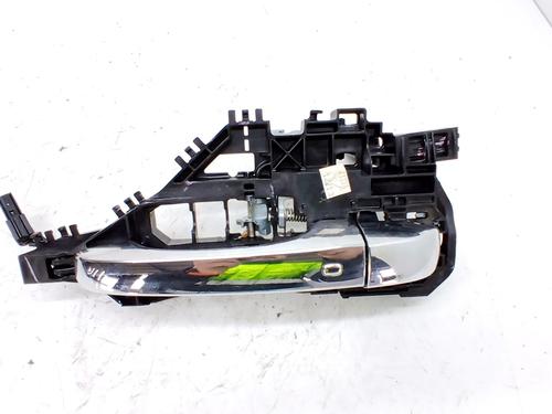 front-right-exterior-door-handle-fiat-freemont-345_-2011-33771745 main image