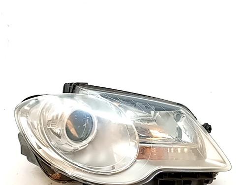 Lyskaster høyre VW TOURAN (1T1, 1T2) 2.0 TDI 16V (140 hp) 30925726