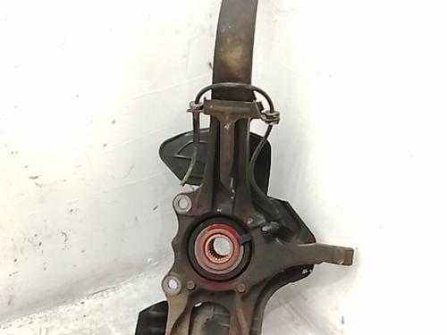 Used Right front steering knuckle Right front steering knuckle ALFA ROMEO 147 (937_) 2.0 16V T.SPARK (937.AXA1, 937.AXC1, 937.BXC1) (150 hp) 36321519 36321519