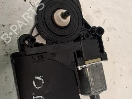 Used Right front window motor Right front window motor VW PASSAT B7 Variant (365) 2.0 TDI (140 hp) 33768454 33768454