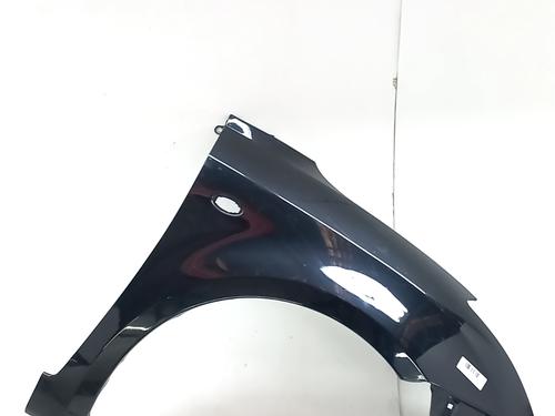 Parafango anteriore destro SUZUKI SWIFT III (MZ, EZ) 1.3 DDiS (RS413D) (69 hp) 31369559