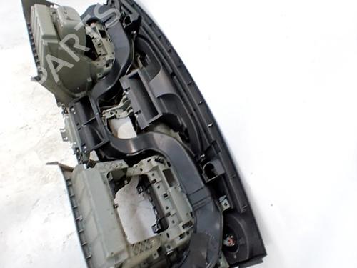 Tablier RENAULT TRAFIC II Van (FL) 2.5 dCi 145 (FL0J) | BP35976950C46 - Image 3