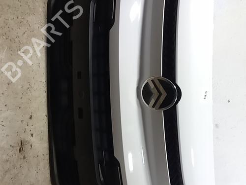 Used Front bumper Front bumper 37590114 37590114
