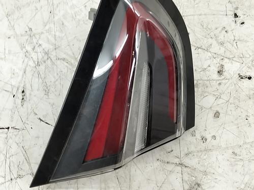Left tailgate light FORD PUMA (J2K, CF7) 1.0 EcoBoost | BP39582824C79 - Image 2