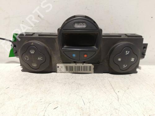Commande Chauffage RENAULT MEGANE II (BM0/1_, CM0/1_) 1.5 dCi (BM1E, CM1E) (106 hp) 25988775