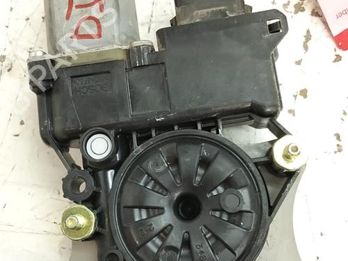 Left front window motor KIA STONIC (YB) 1.2 CVVT | BP38642206E21 - Image 3