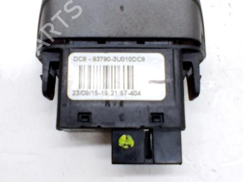 Warning switch KIA SPORTAGE III (SL) 1.7 CRDi | BP38417440I22 - Image 2