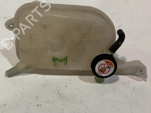 Used Expansion tank Expansion tank TOYOTA COROLLA Hatchback (_E21_, _EA1_, _EH1_) 1.8 Hybrid (ZWE211, ZWE219) (122 hp) 33766020 33766020