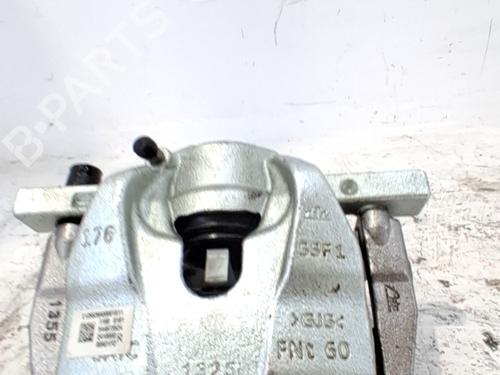 Used Right front brake caliper Right front brake caliper 37713412 37713412
