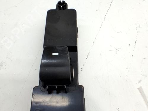 Used Right front window switch Right front window switch 39555052 39555052